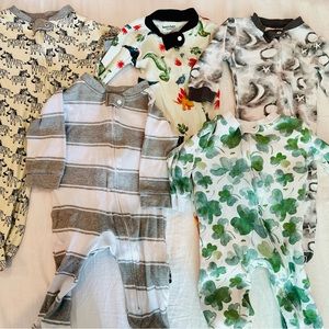 Set of 3-6 months Burt’s Bees zipper onesies with fold over cuffs on the hands.